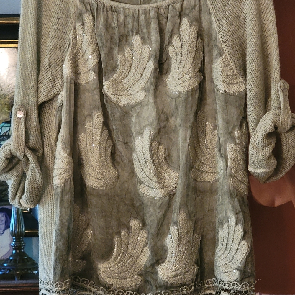 NWOT BELLE FRANCE LT green hand dyed silk,mohair and lace . Acrylic under SHIRT